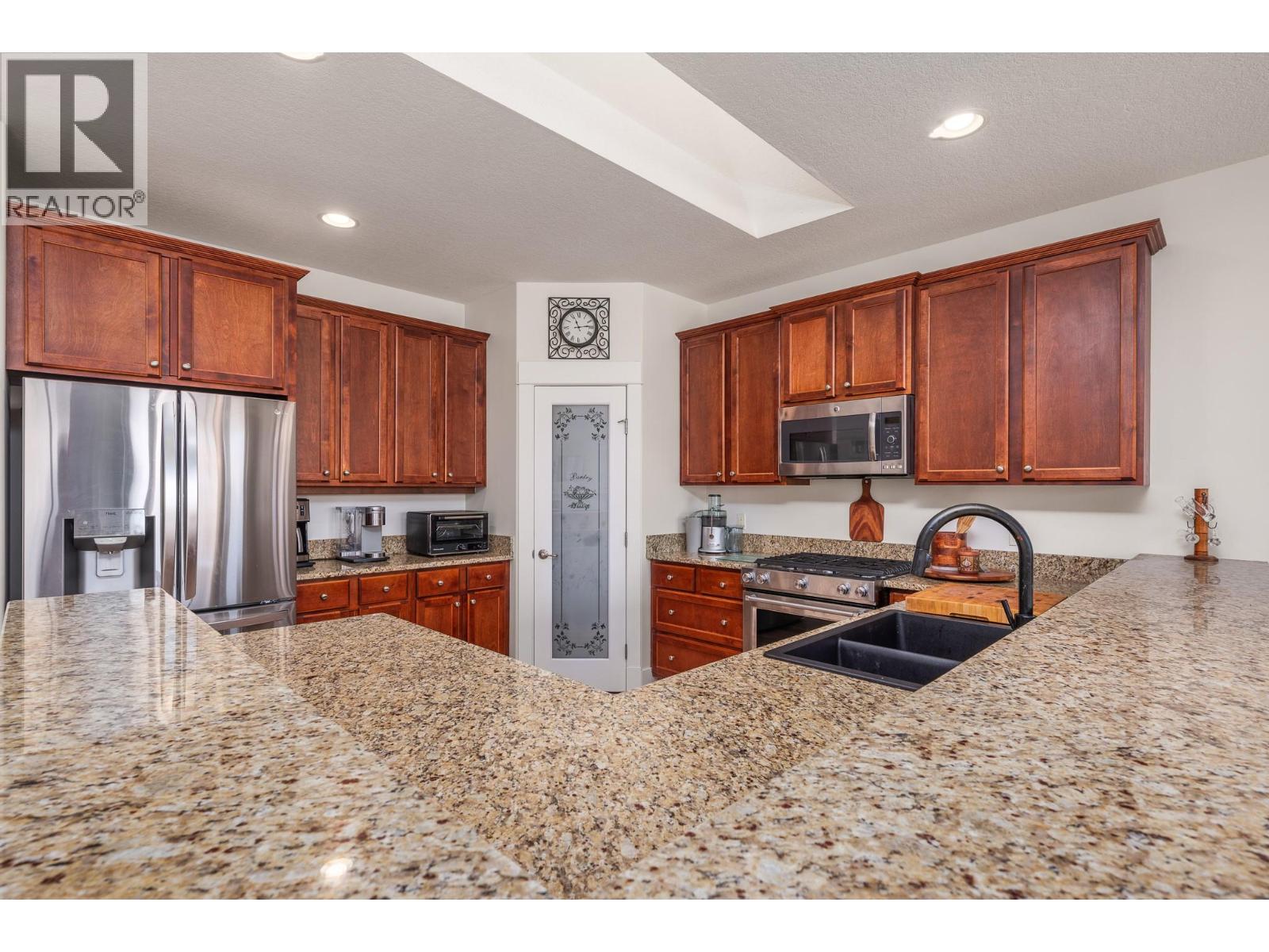 7760 Okanagan Landing Road Unit# 27, Vernon, British Columbia  V1H 1Z4 - Photo 13 - 10403186