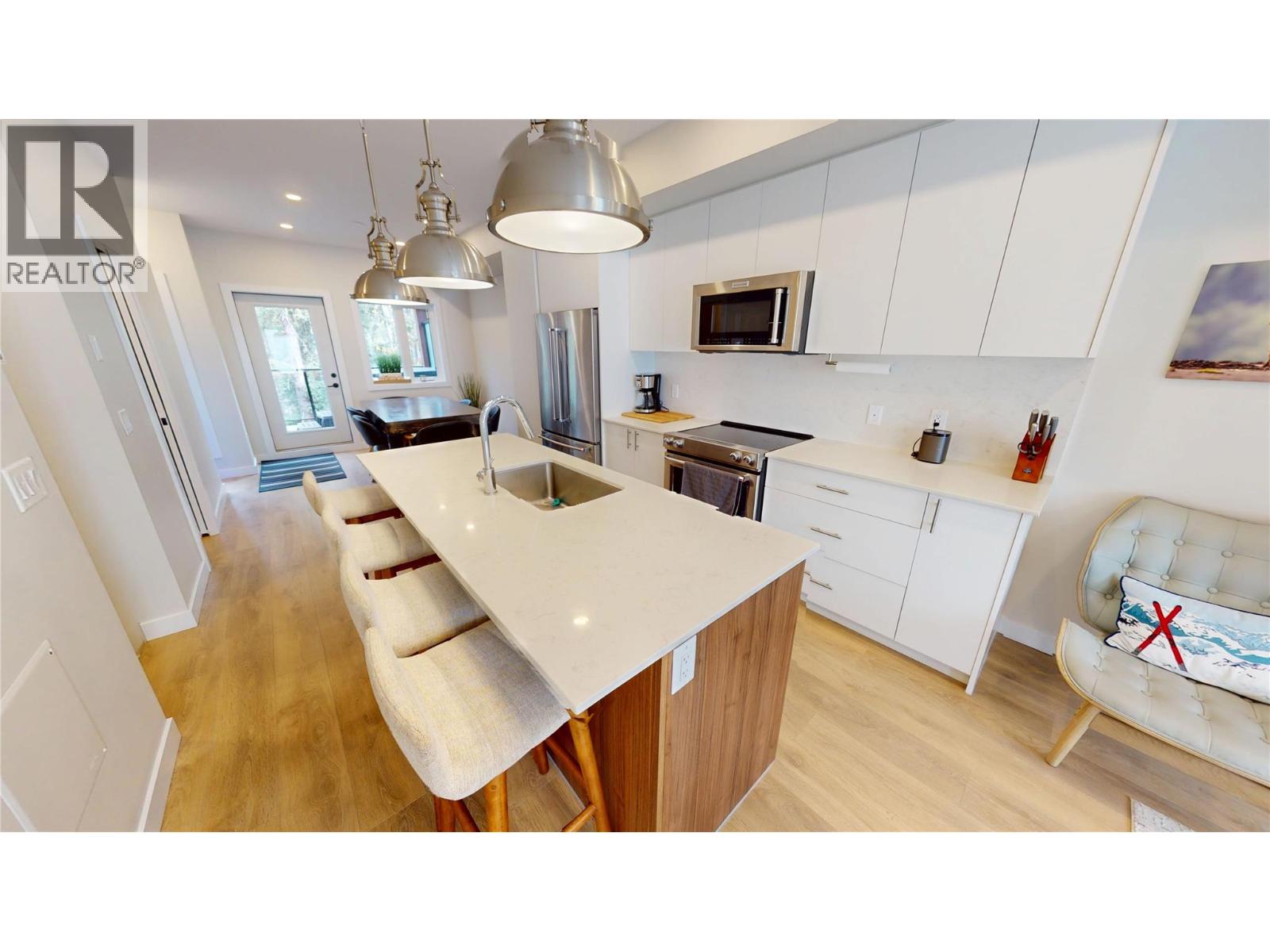 2116 Panorama Drive Unit# 203, Panorama, British Columbia  V0A 1T0 - Photo 7 - 10404050