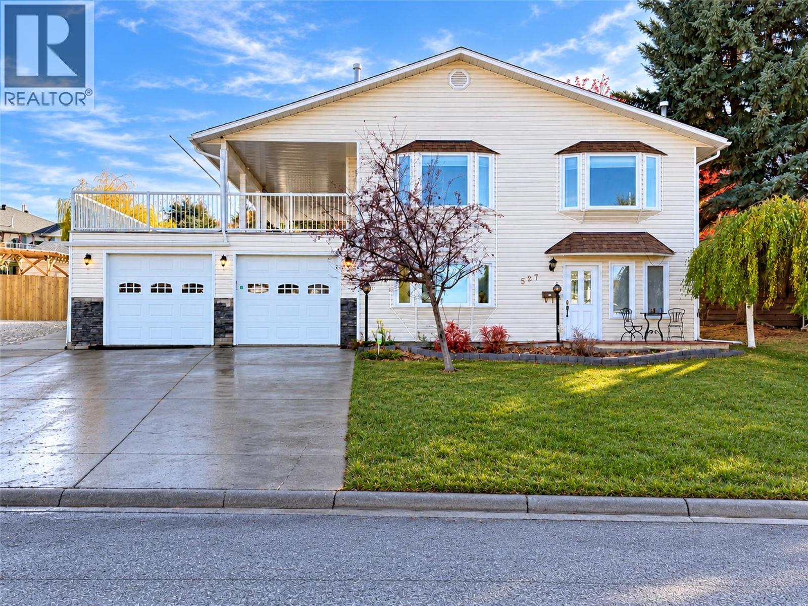 527 16th Street S, Cranbrook, British Columbia  V1C 5V4 - Photo 1 - 10404039