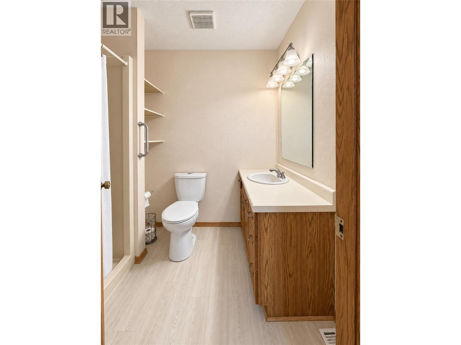 527 16th Street S, Cranbrook, British Columbia  V1C 5V4 - Photo 17 - 10404039