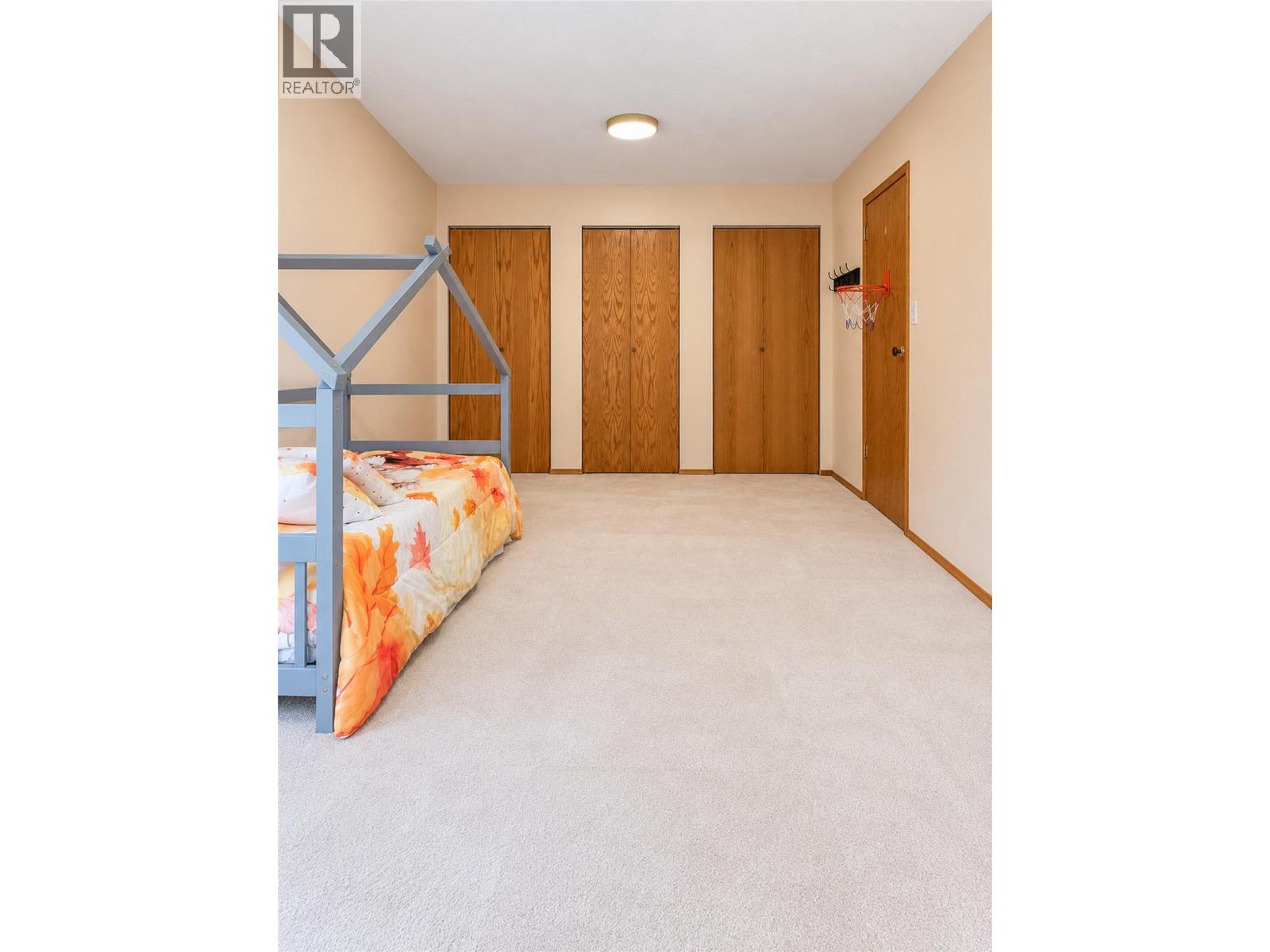 527 16th Street S, Cranbrook, British Columbia  V1C 5V4 - Photo 22 - 10404039