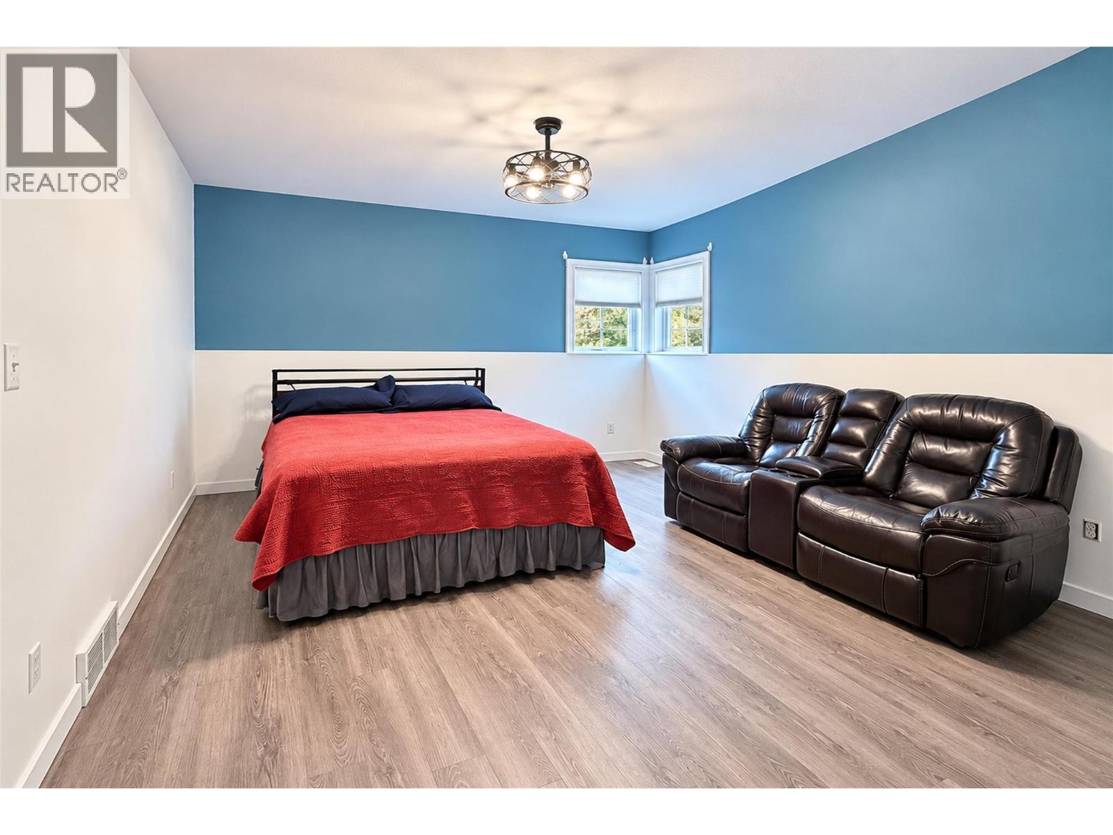 527 16th Street S, Cranbrook, British Columbia  V1C 5V4 - Photo 27 - 10404039