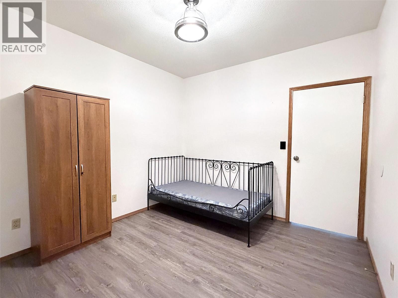 527 16th Street S, Cranbrook, British Columbia  V1C 5V4 - Photo 34 - 10404039