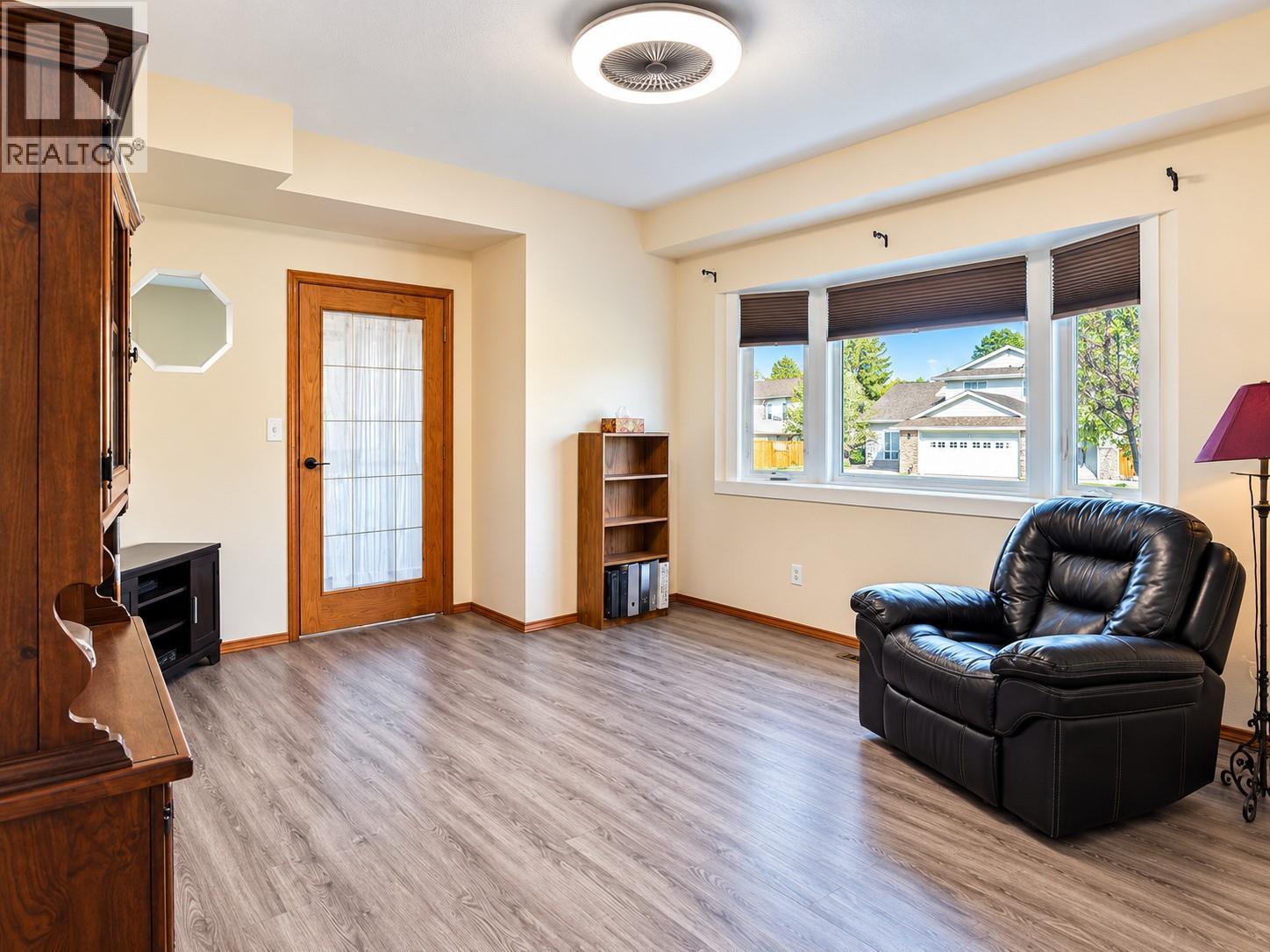 527 16th Street S, Cranbrook, British Columbia  V1C 5V4 - Photo 38 - 10404039