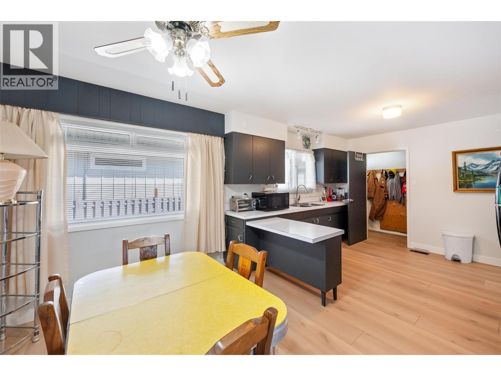 12401 Ward Street, Summerland, British Columbia  V0H 1Z0 - Photo 10 - 10404009