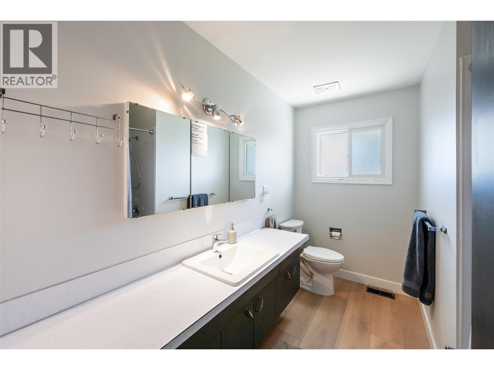 12401 Ward Street, Summerland, British Columbia  V0H 1Z0 - Photo 18 - 10404009