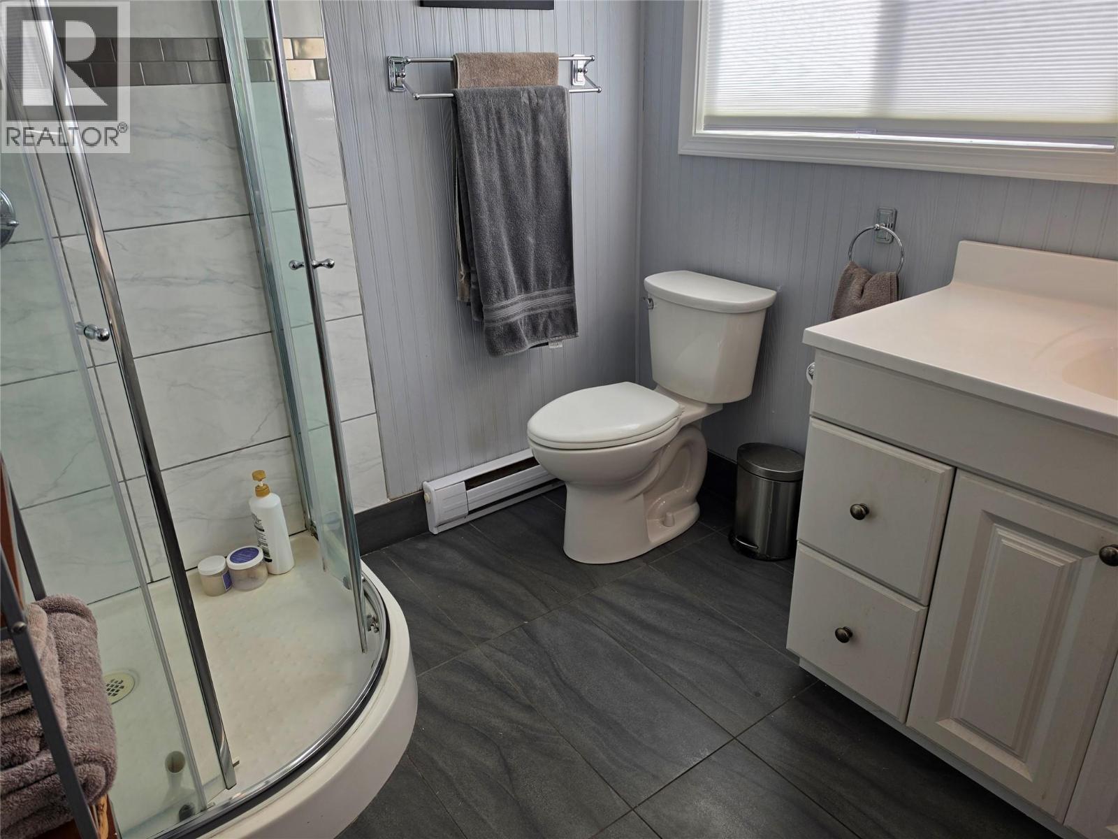 2340 3a Highway, Nelson, British Columbia  V1L 6K7 - Photo 38 - 10404033