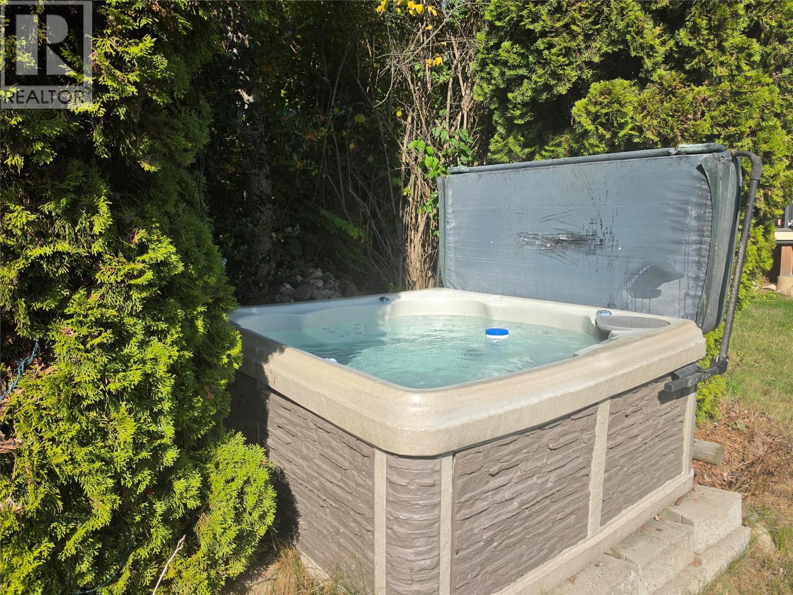 2340 3a Highway, Nelson, British Columbia  V1L 6K7 - Photo 47 - 10404033