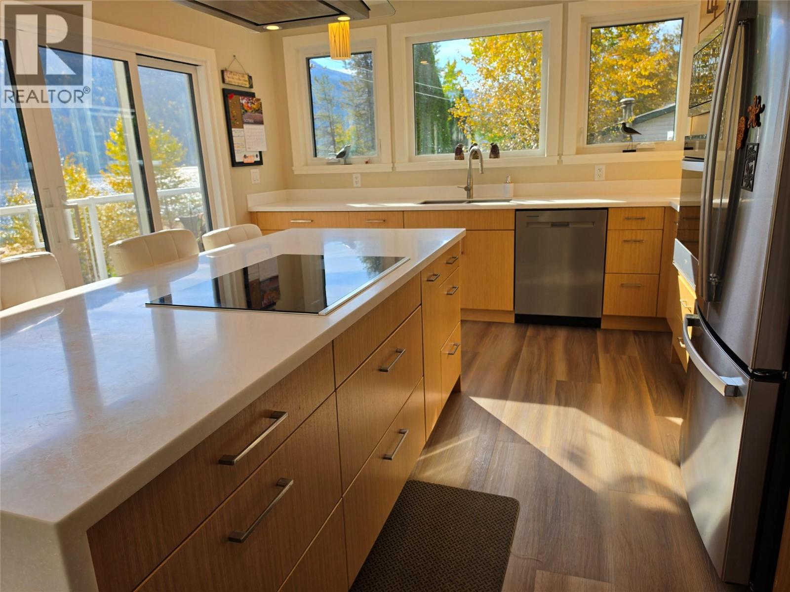 2340 3a Highway, Nelson, British Columbia  V1L 6K7 - Photo 6 - 10404033