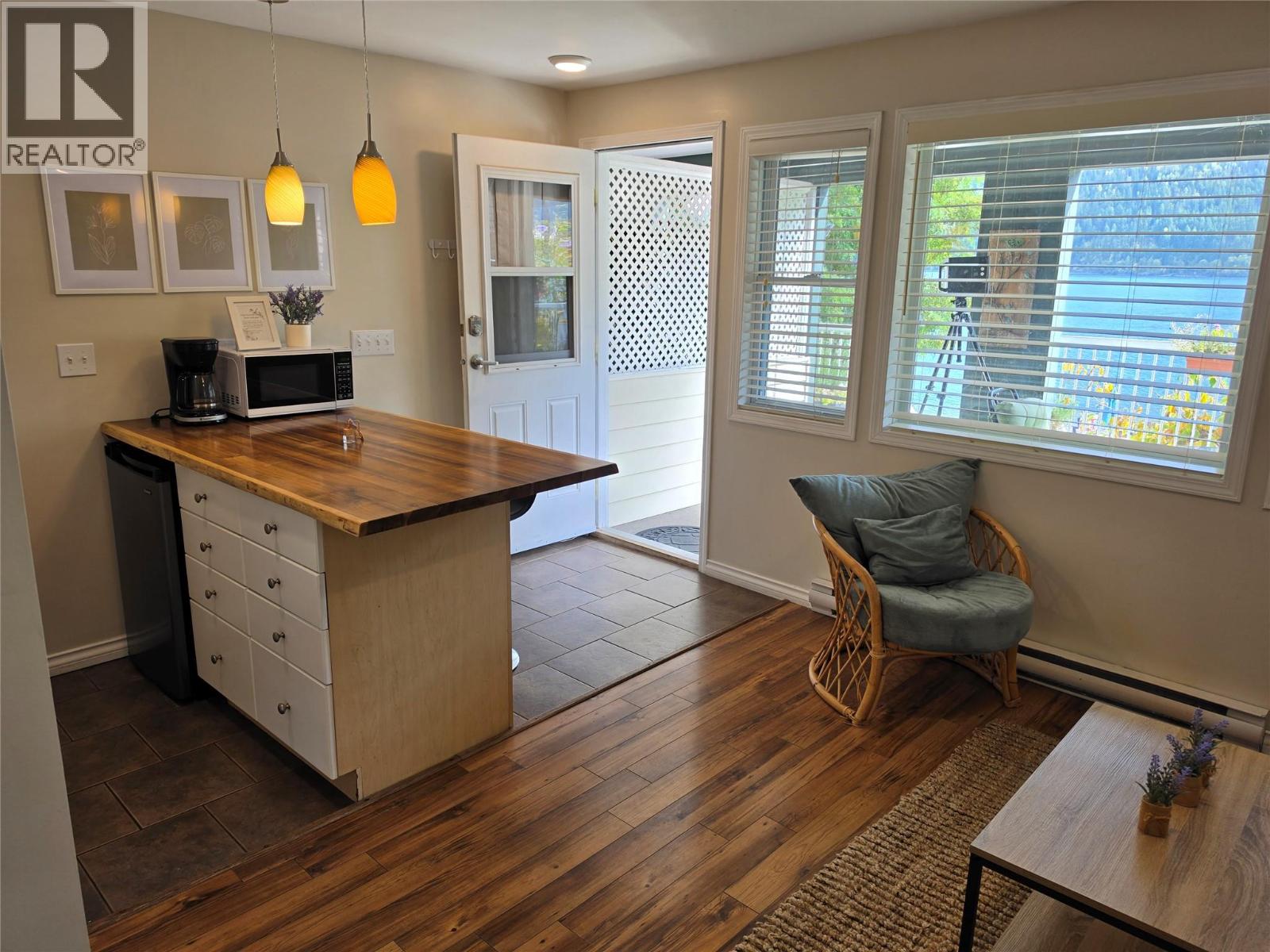 2340 3a Highway, Nelson, British Columbia  V1L 6K7 - Photo 78 - 10404033