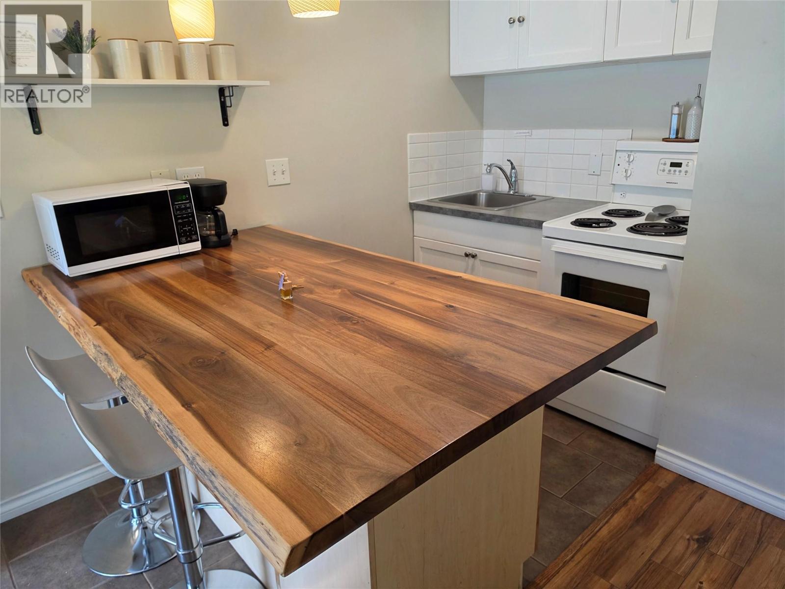 2340 3a Highway, Nelson, British Columbia  V1L 6K7 - Photo 86 - 10404033