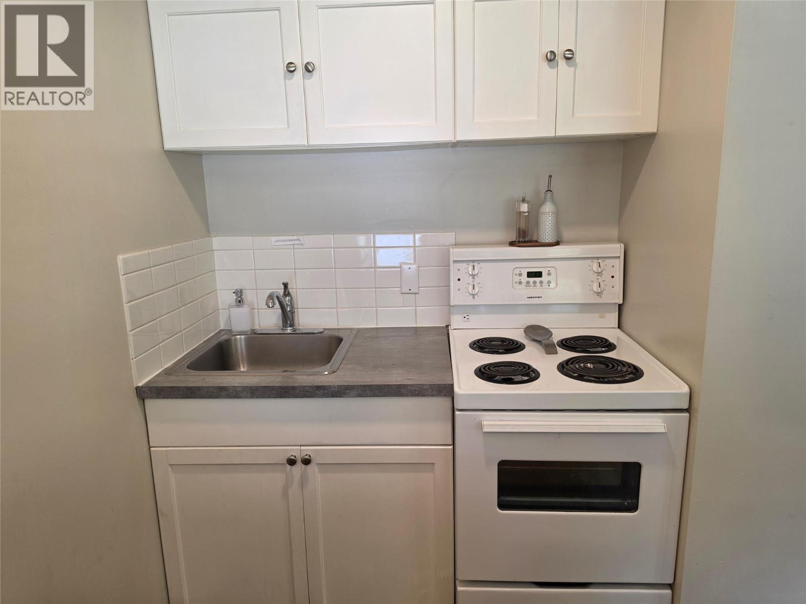 2340 3a Highway, Nelson, British Columbia  V1L 6K7 - Photo 87 - 10404033