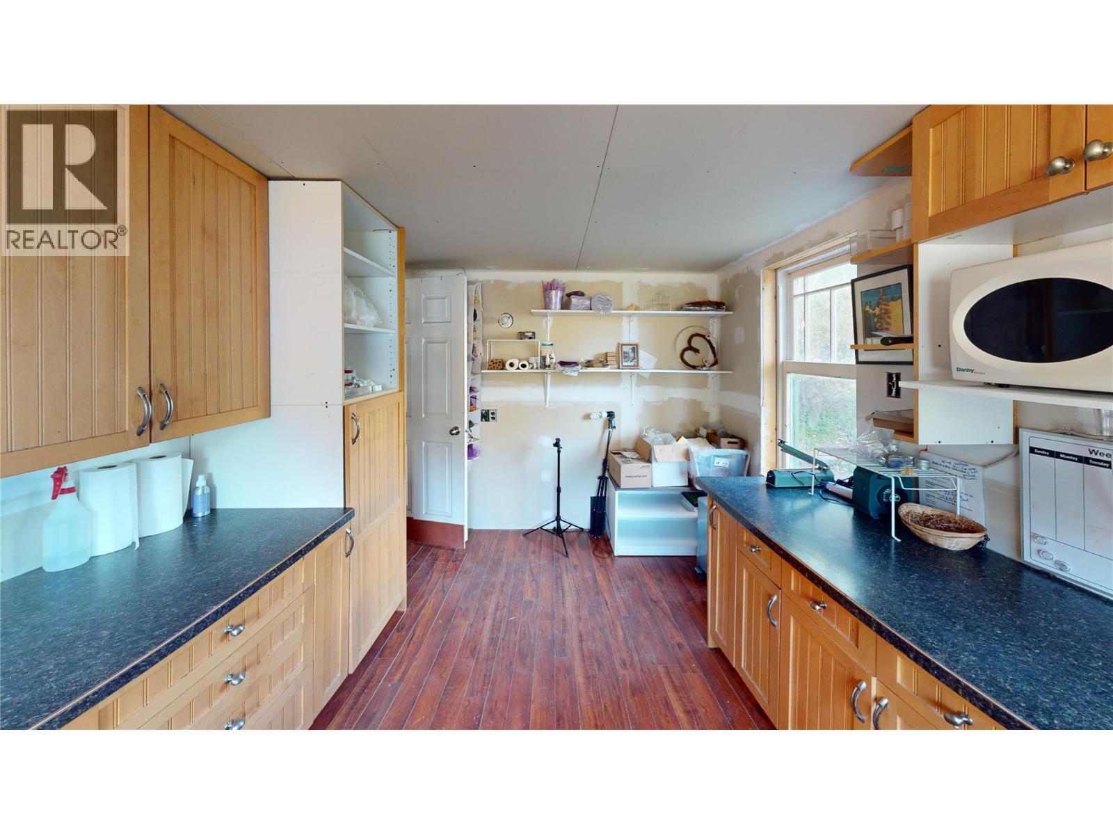 2340 3a Highway, Nelson, British Columbia  V1L 6K7 - Photo 92 - 10404033