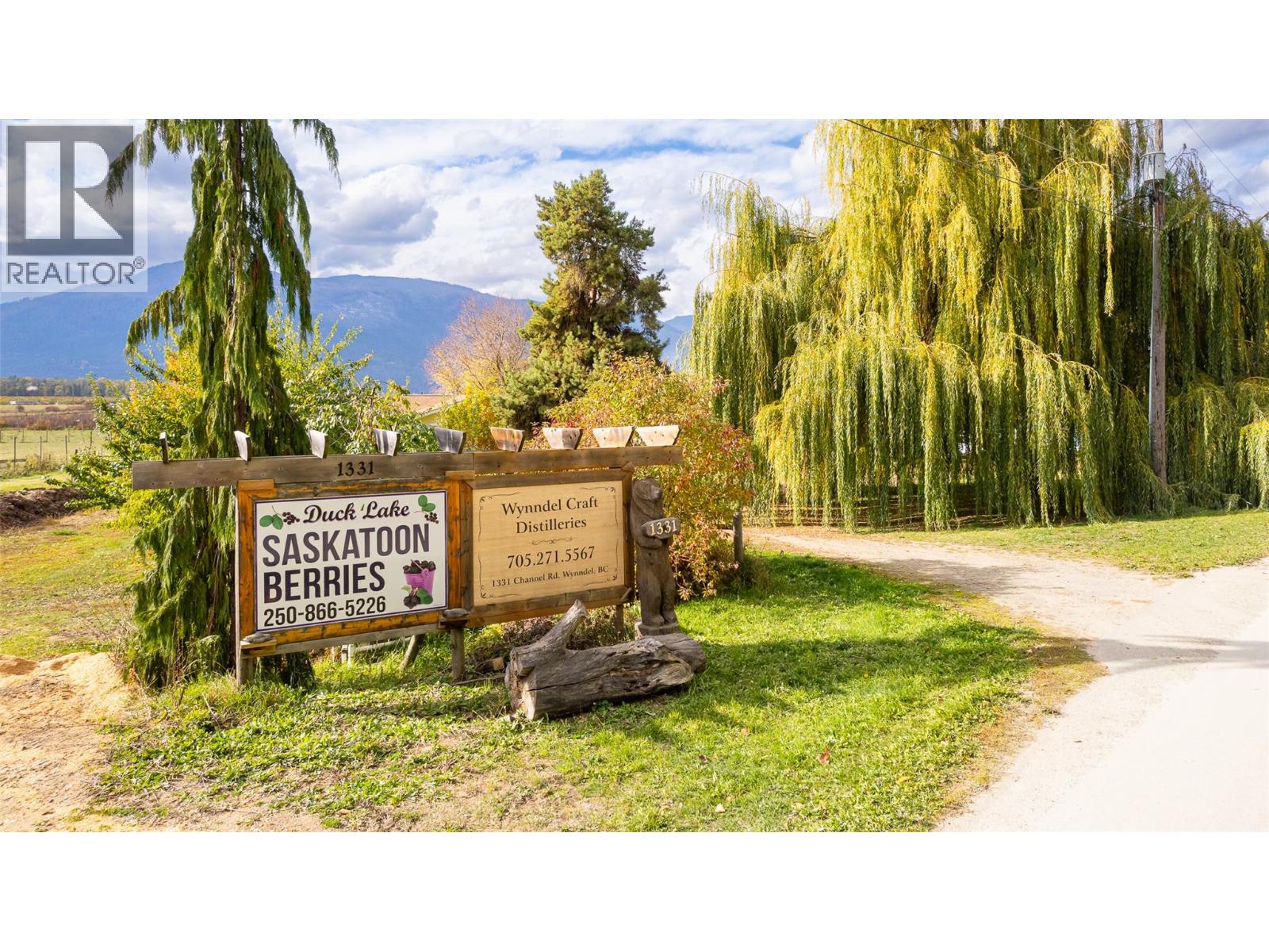 1331 Channel Road, Wynndel, British Columbia  V0B 2N1 - Photo 3 - 10403855