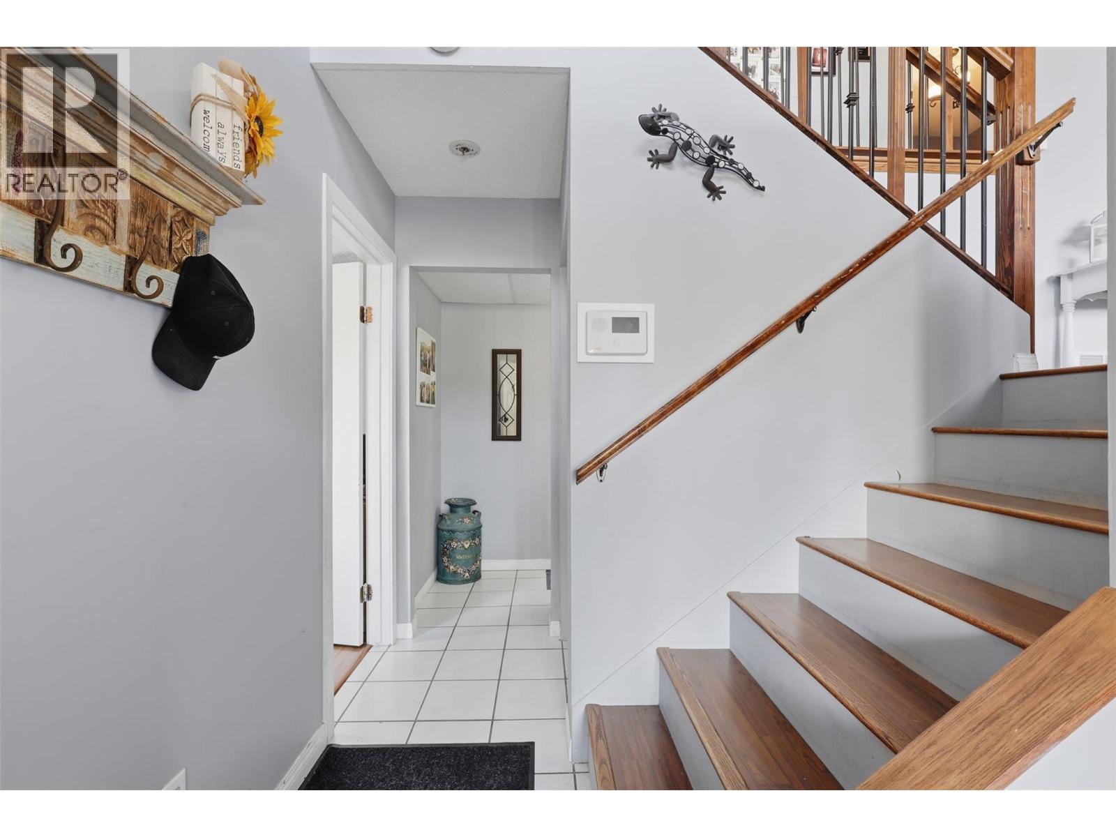 1155 Hugh Allan Drive Unit# 25, Kamloops, British Columbia  V1S 1B4 - Photo 3 - 10403938