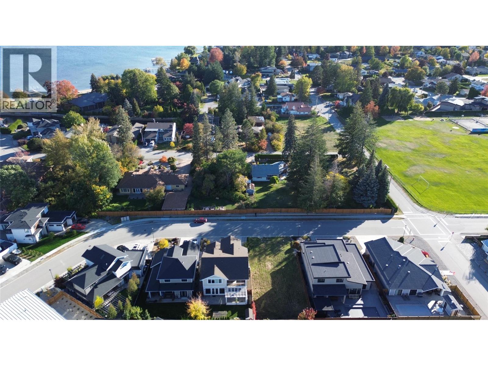 888 Johnson Street, Summerland, British Columbia  V0H 1Z9 - Photo 10 - 10404089