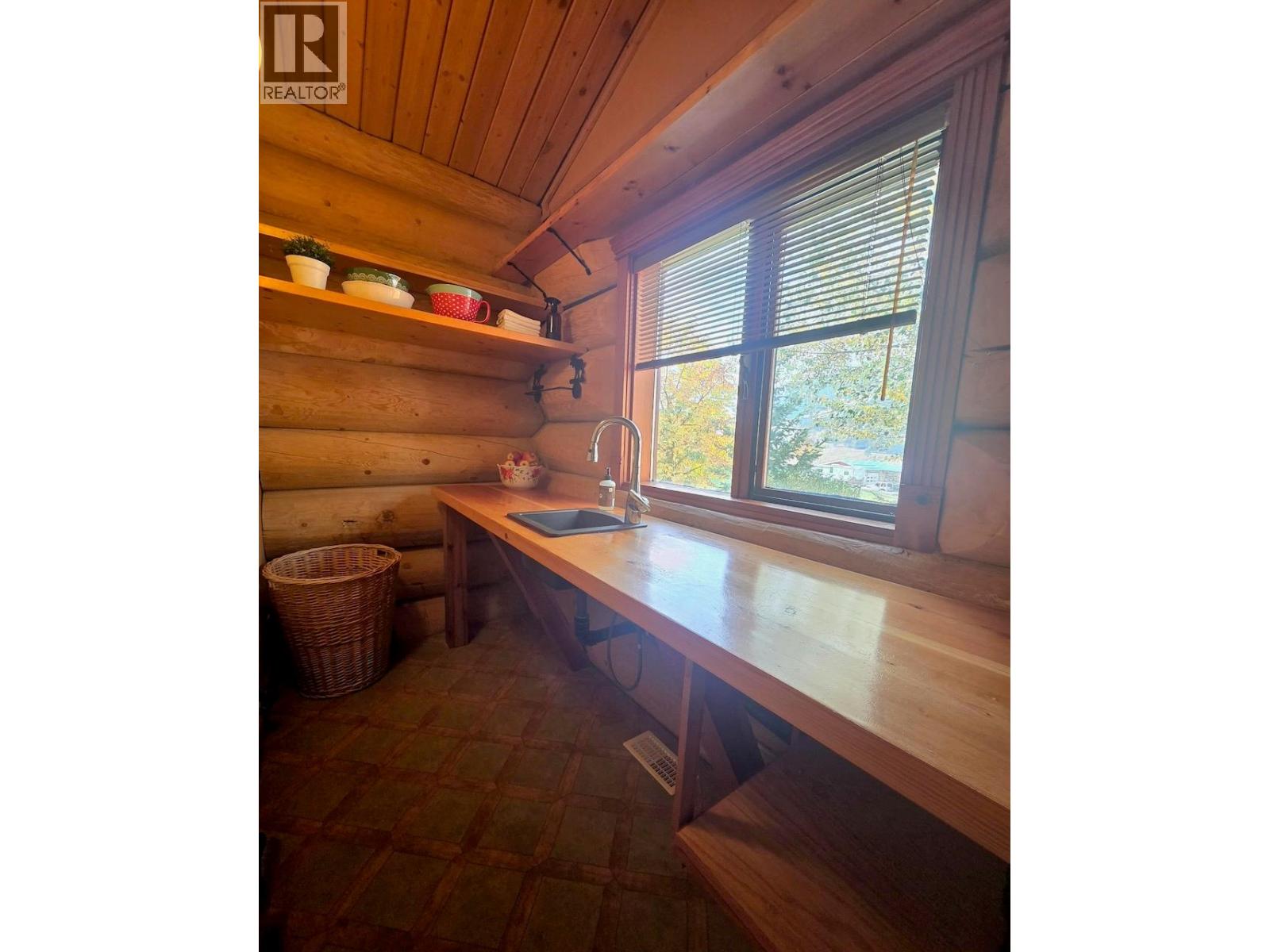 3486 Davy Road, Grand Forks, British Columbia  V0H 1H2 - Photo 13 - 10404109
