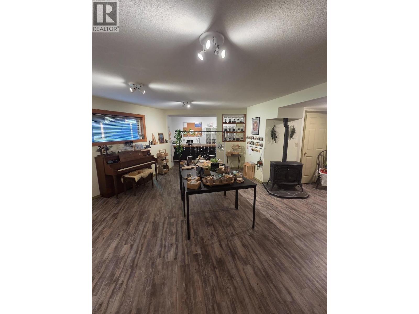 3486 Davy Road, Grand Forks, British Columbia  V0H 1H2 - Photo 8 - 10404109