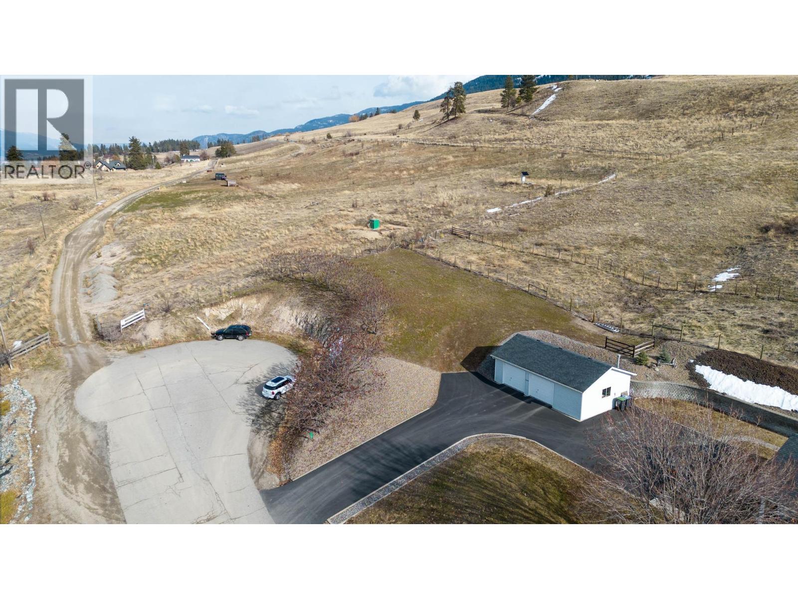 11487 Darlene Road, Lake Country, British Columbia  V4V 1Y4 - Photo 6 - 10404022