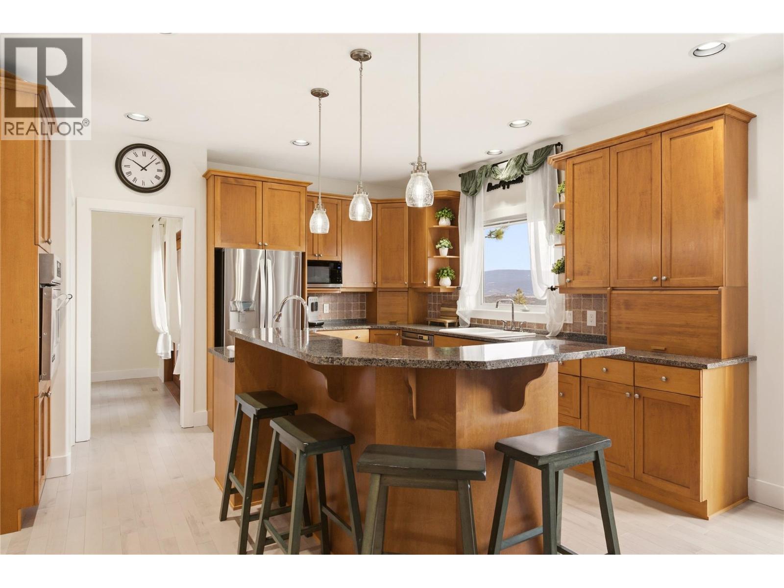 1030 Skeena Drive, Kelowna, British Columbia  V1V 2K7 - Photo 10 - 10403738