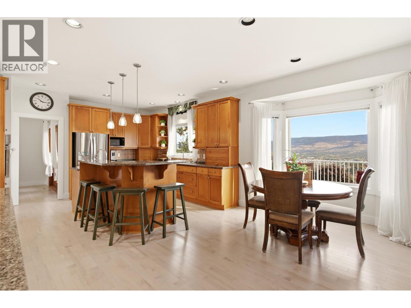 1030 Skeena Drive, Kelowna, British Columbia  V1V 2K7 - Photo 15 - 10403738
