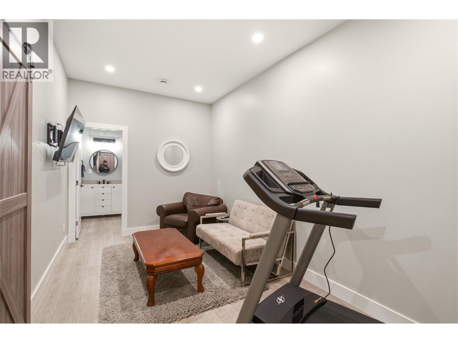 1030 Skeena Drive, Kelowna, British Columbia  V1V 2K7 - Photo 38 - 10403738