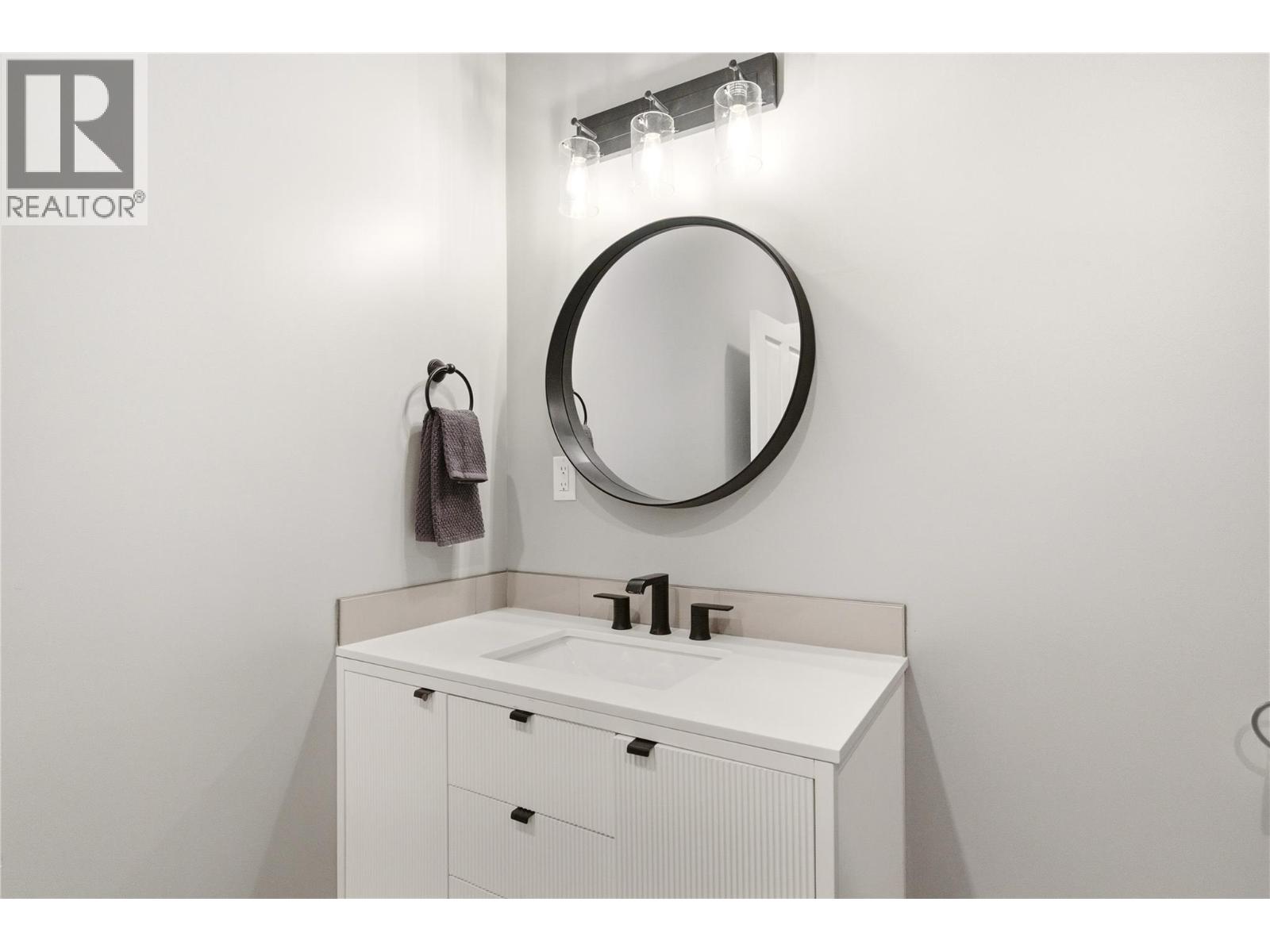 1030 Skeena Drive, Kelowna, British Columbia  V1V 2K7 - Photo 39 - 10403738