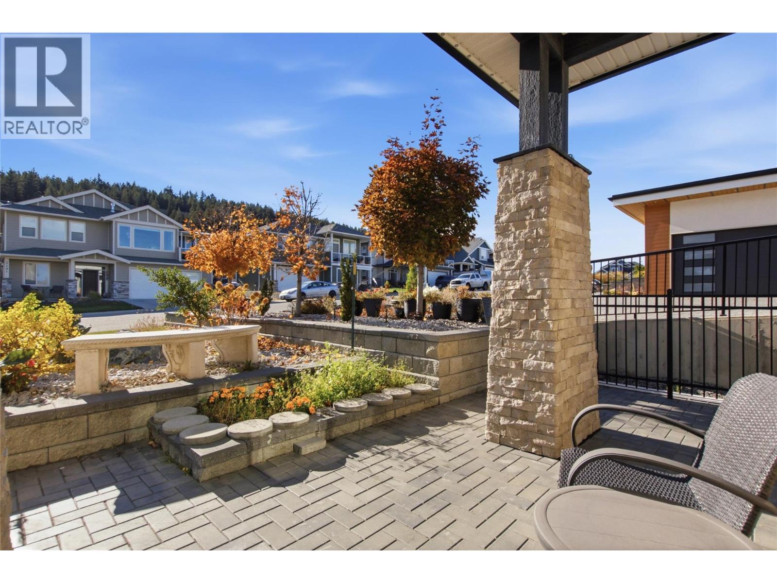 2166 Crosshill Drive, Kamloops, British Columbia  V1S 0C6 - Photo 2 - 10404111