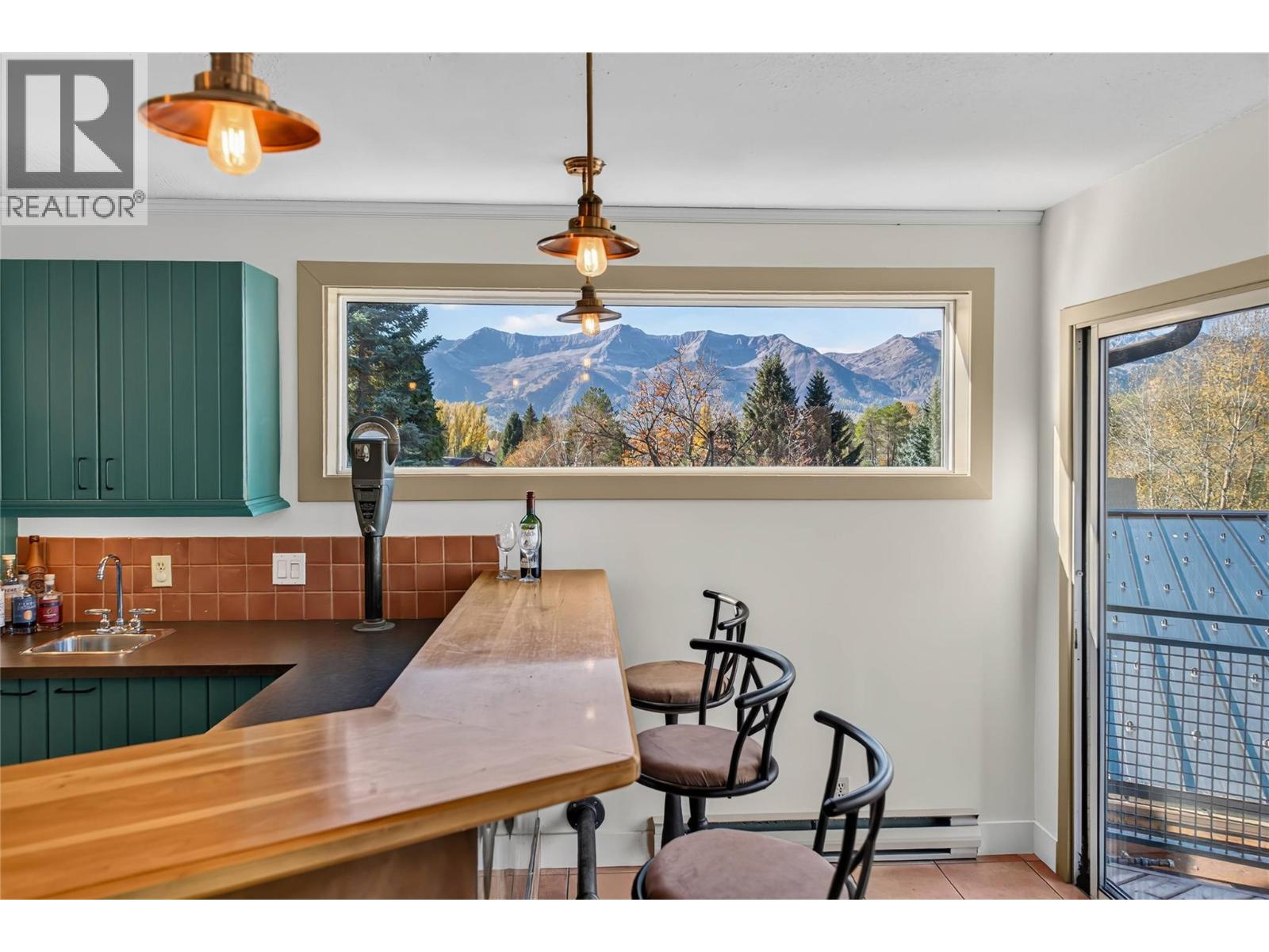 75 Ridgemont Drive, Fernie, British Columbia  V0B 1M2 - Photo 30 - 10403731