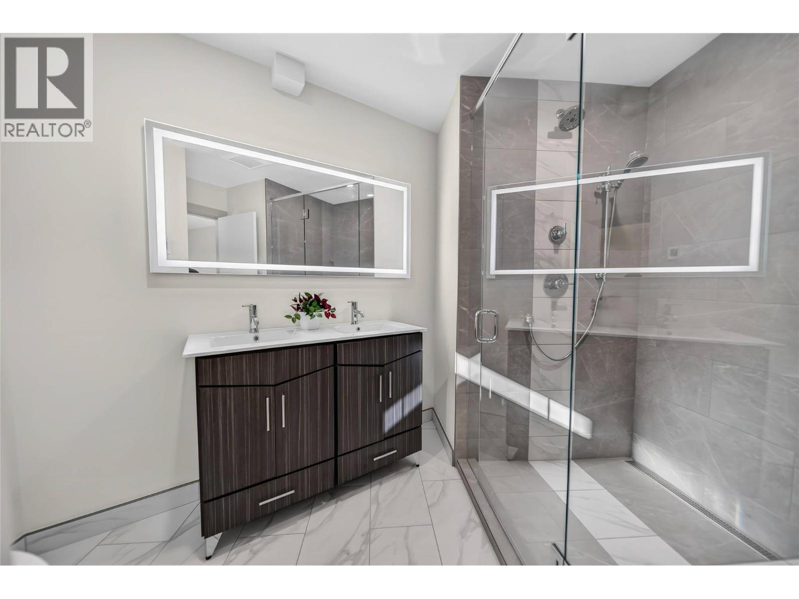 75 Ridgemont Drive, Fernie, British Columbia  V0B 1M2 - Photo 44 - 10403731