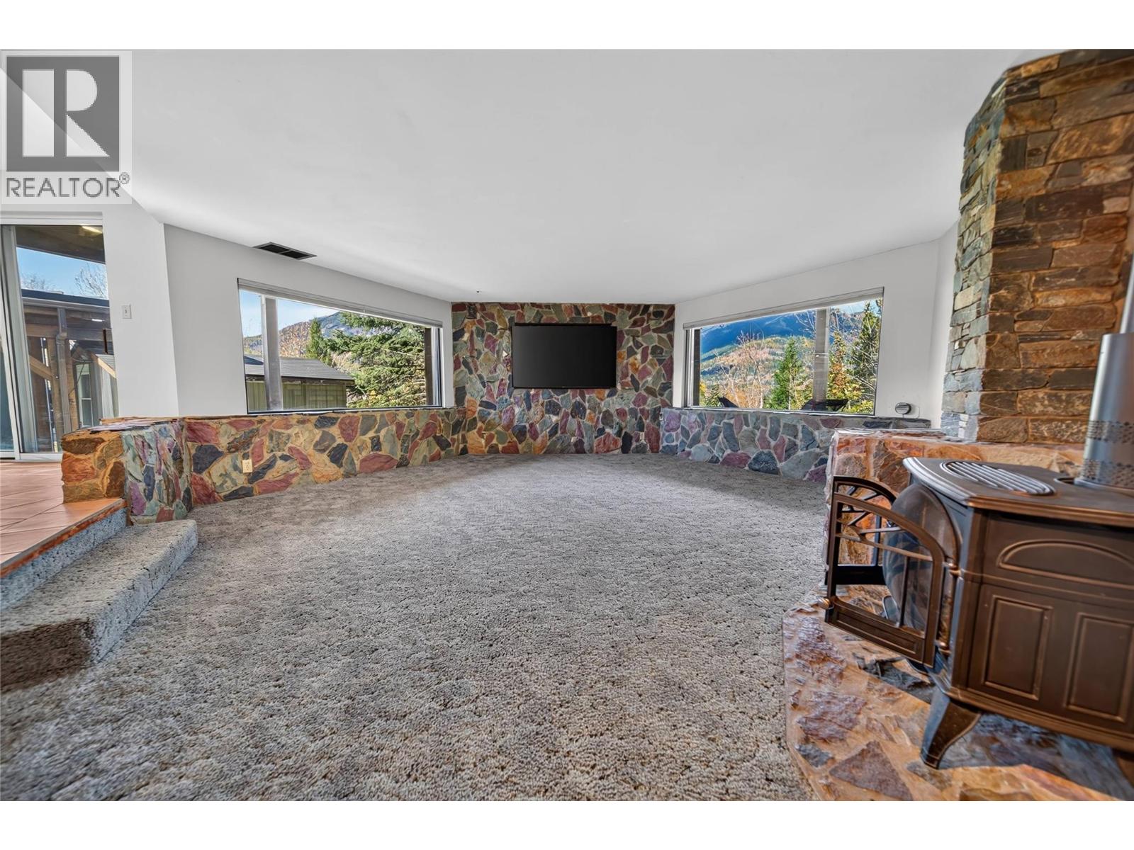 75 Ridgemont Drive, Fernie, British Columbia  V0B 1M2 - Photo 53 - 10403731