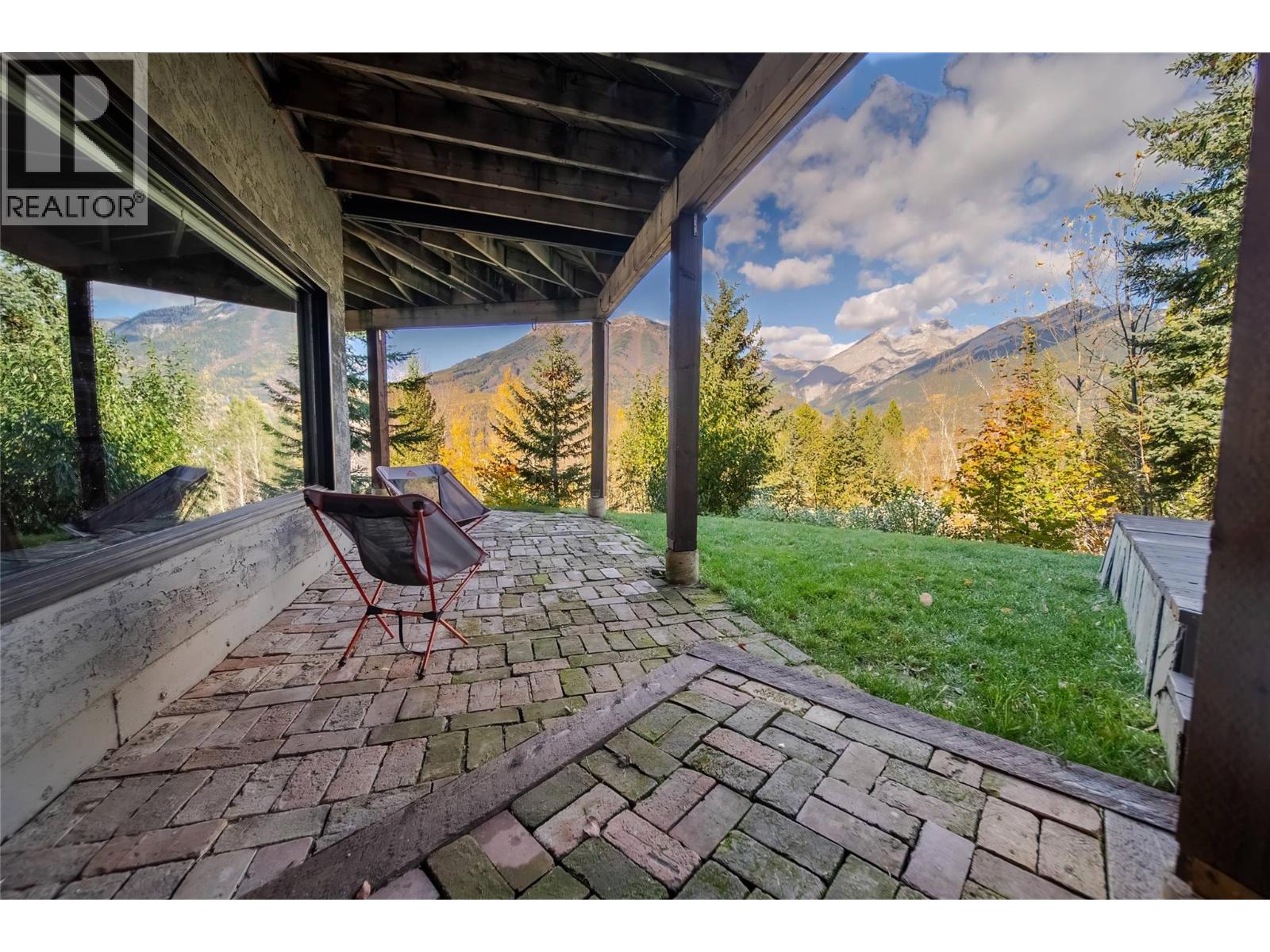 75 Ridgemont Drive, Fernie, British Columbia  V0B 1M2 - Photo 78 - 10403731