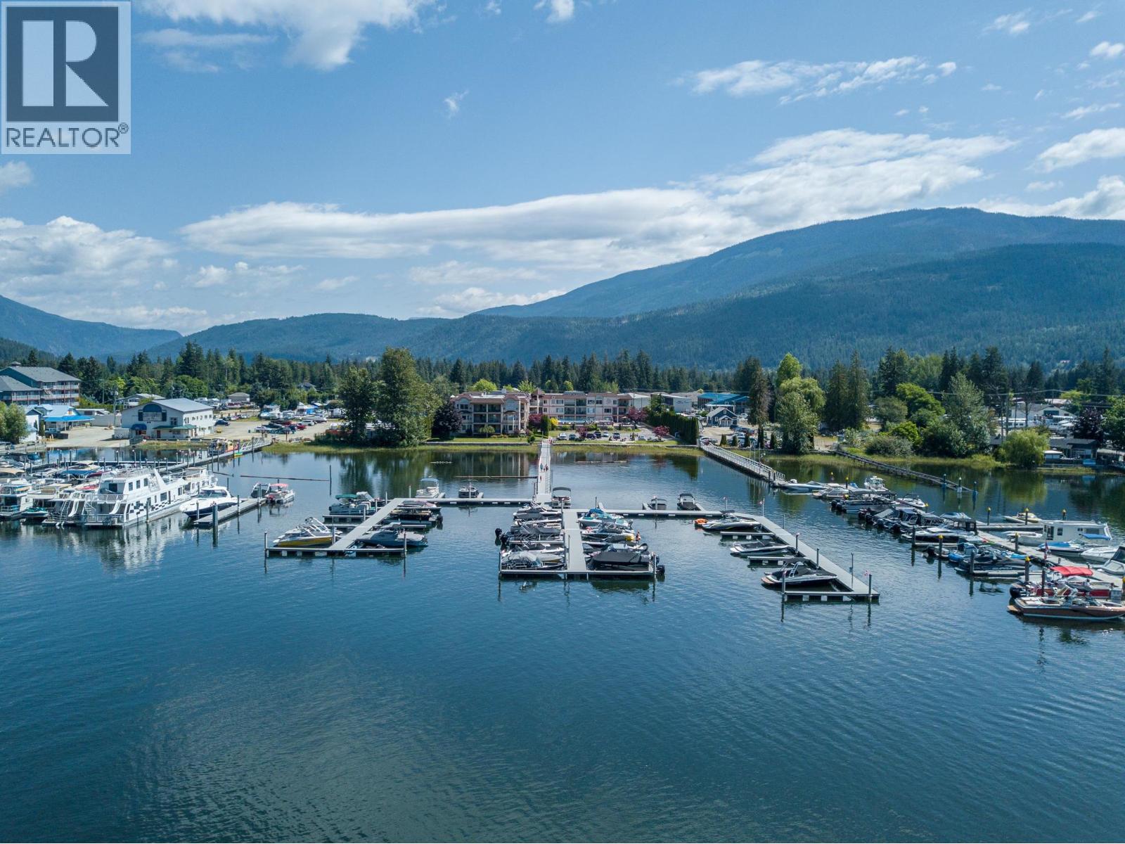1002 Riverside Avenue Unit# 114, Sicamous, British Columbia  V0E 2V0 - Photo 1 - 10404038
