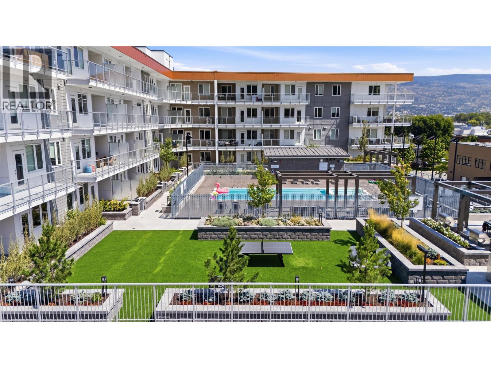 270 Riverside Drive Unit# 204, Penticton, British Columbia  V2A 5Y5 - Photo 2 - 10404014