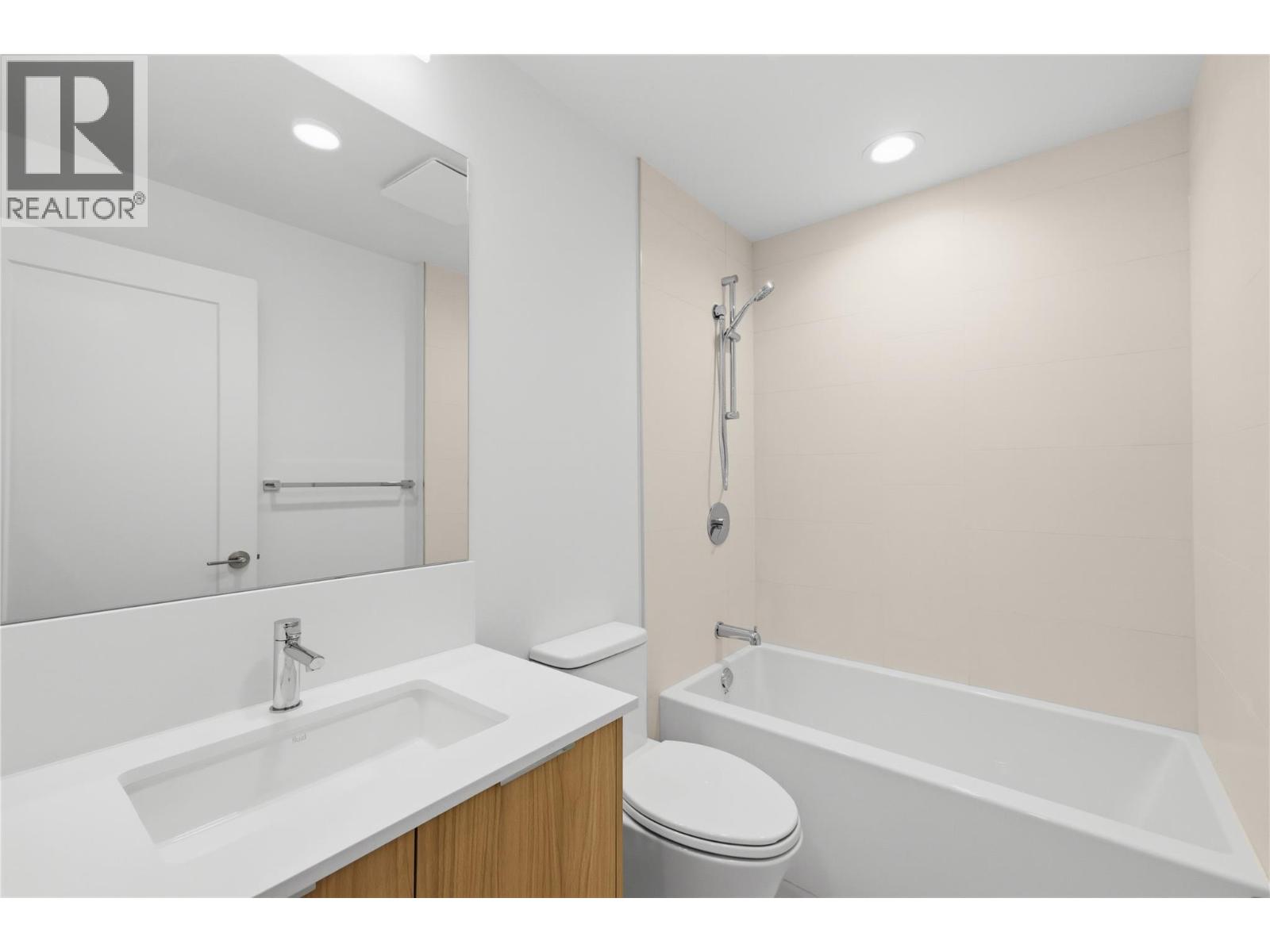 270 Riverside Drive Unit# 204, Penticton, British Columbia  V2A 5Y5 - Photo 20 - 10404014