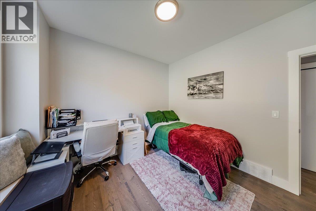 2440 Mcbride Street, Trail, British Columbia  V1R 3A6 - Photo 27 - 10403971
