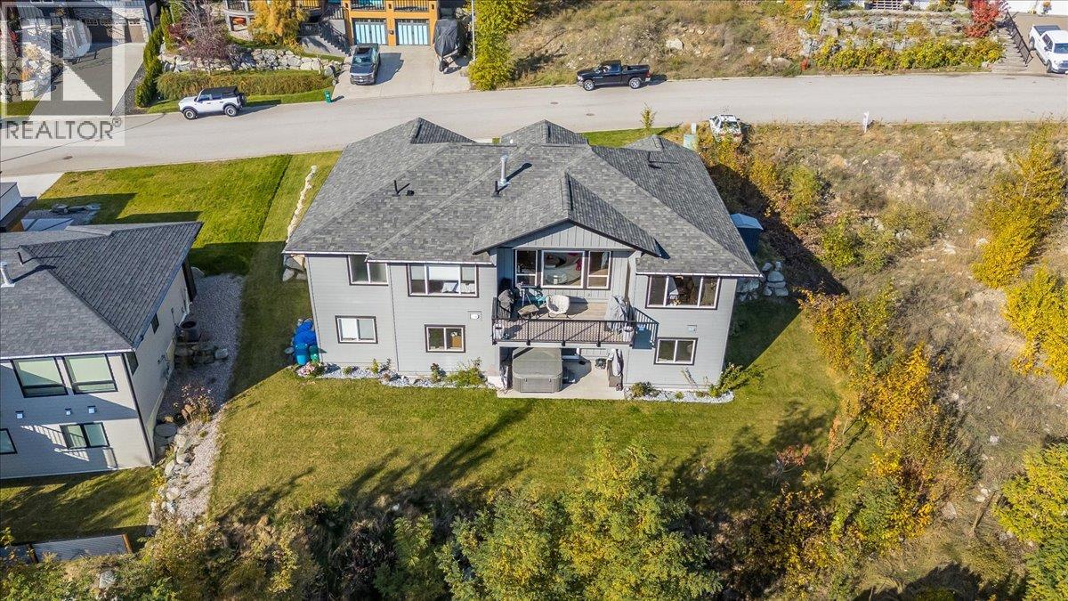 2440 Mcbride Street, Trail, British Columbia  V1R 3A6 - Photo 65 - 10403971