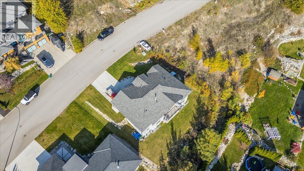 2440 Mcbride Street, Trail, British Columbia  V1R 3A6 - Photo 68 - 10403971