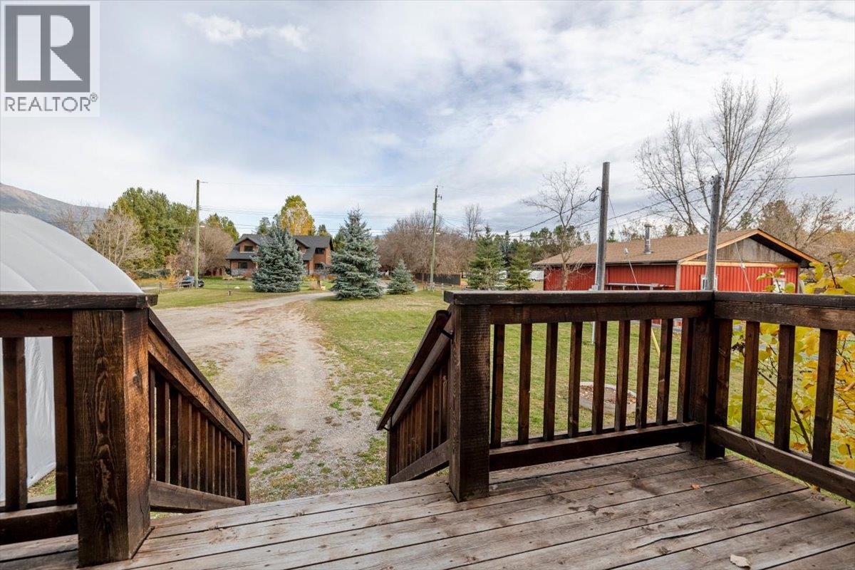 7321 George Road, Jaffray, British Columbia  V0B 1T0 - Photo 10 - 10404047