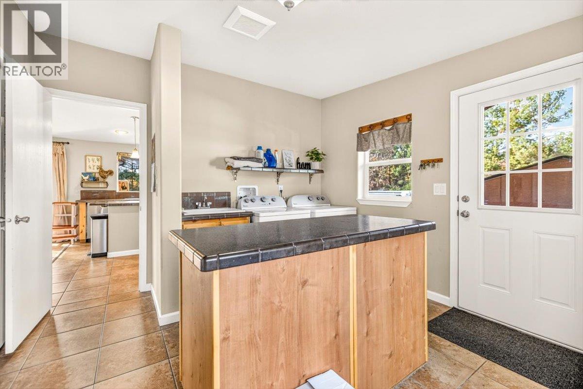 7321 George Road, Jaffray, British Columbia  V0B 1T0 - Photo 41 - 10404047