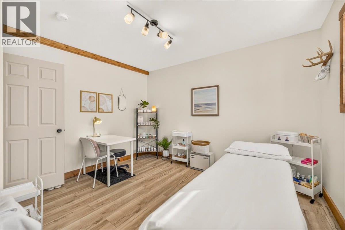 7321 George Road, Jaffray, British Columbia  V0B 1T0 - Photo 60 - 10404047
