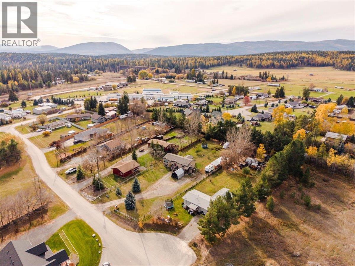 7321 George Road, Jaffray, British Columbia  V0B 1T0 - Photo 8 - 10404047