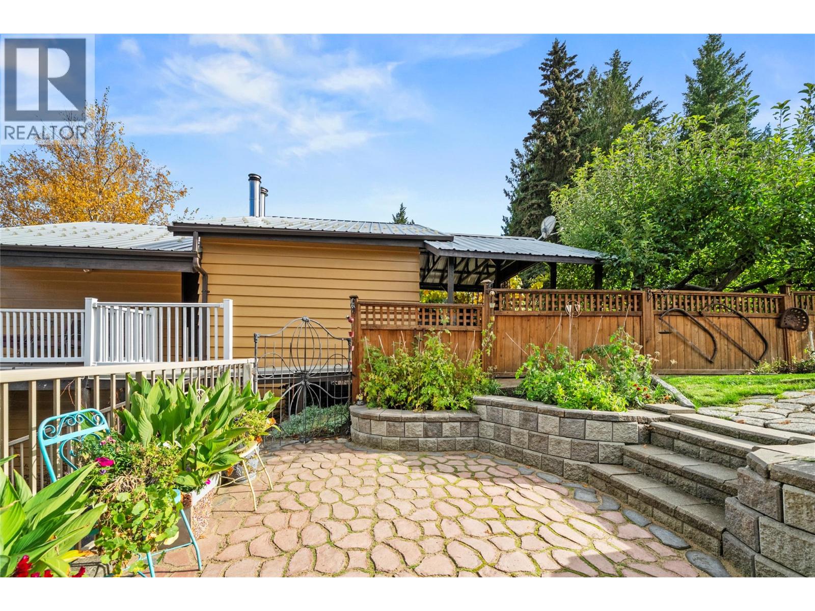 2212 Ta Lana Trail, Sorrento, British Columbia  V0E 2W2 - Photo 45 - 10403315