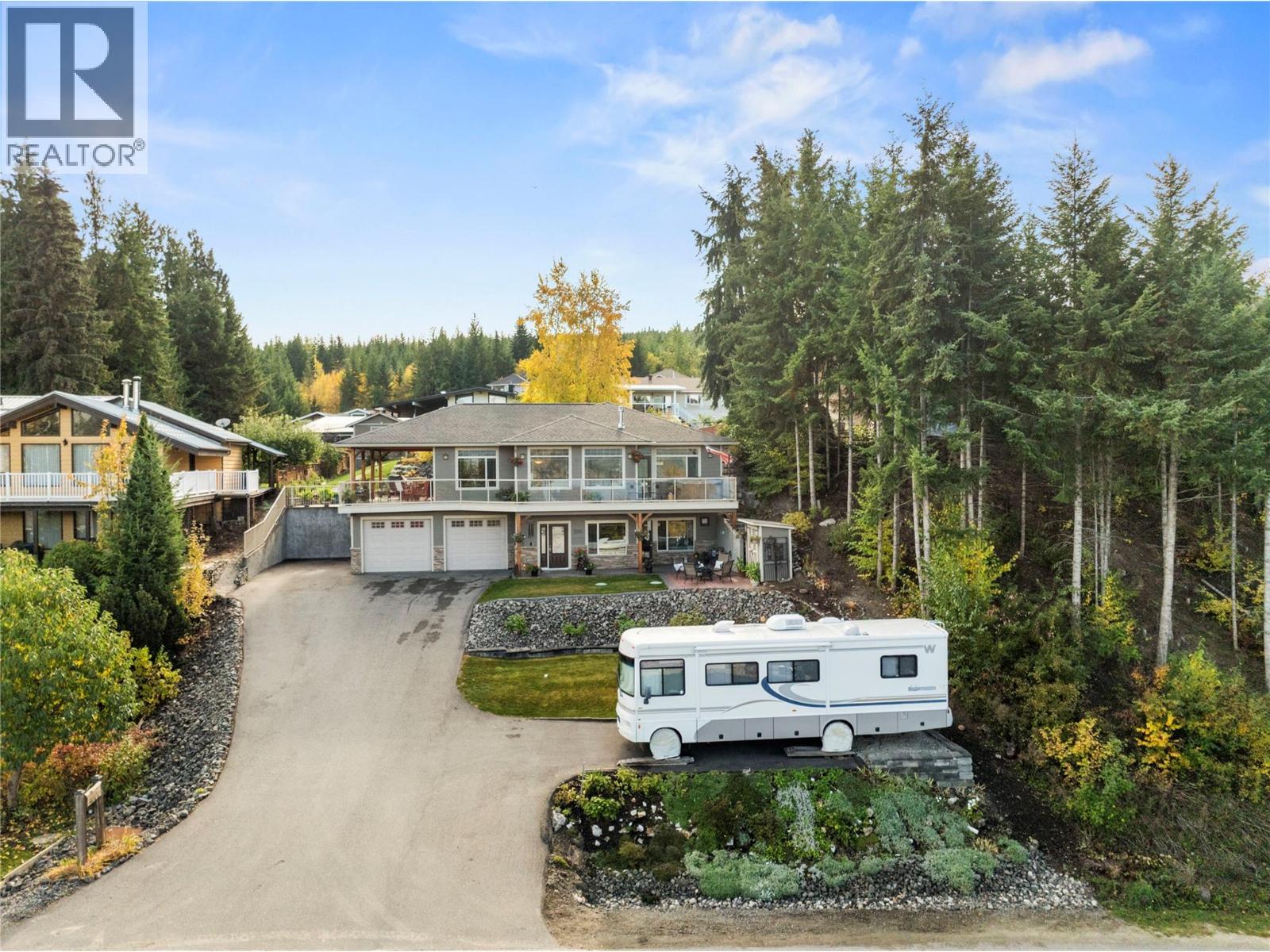 2212 Ta Lana Trail, Sorrento, British Columbia  V0E 2W2 - Photo 6 - 10403315