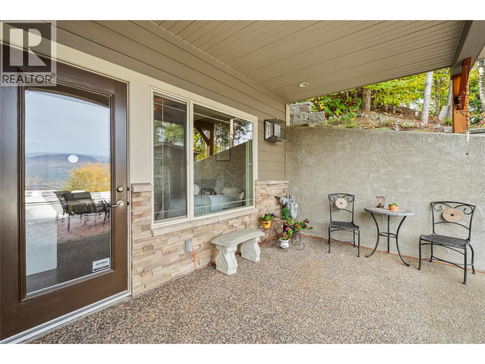 2212 Ta Lana Trail, Sorrento, British Columbia  V0E 2W2 - Photo 8 - 10403315