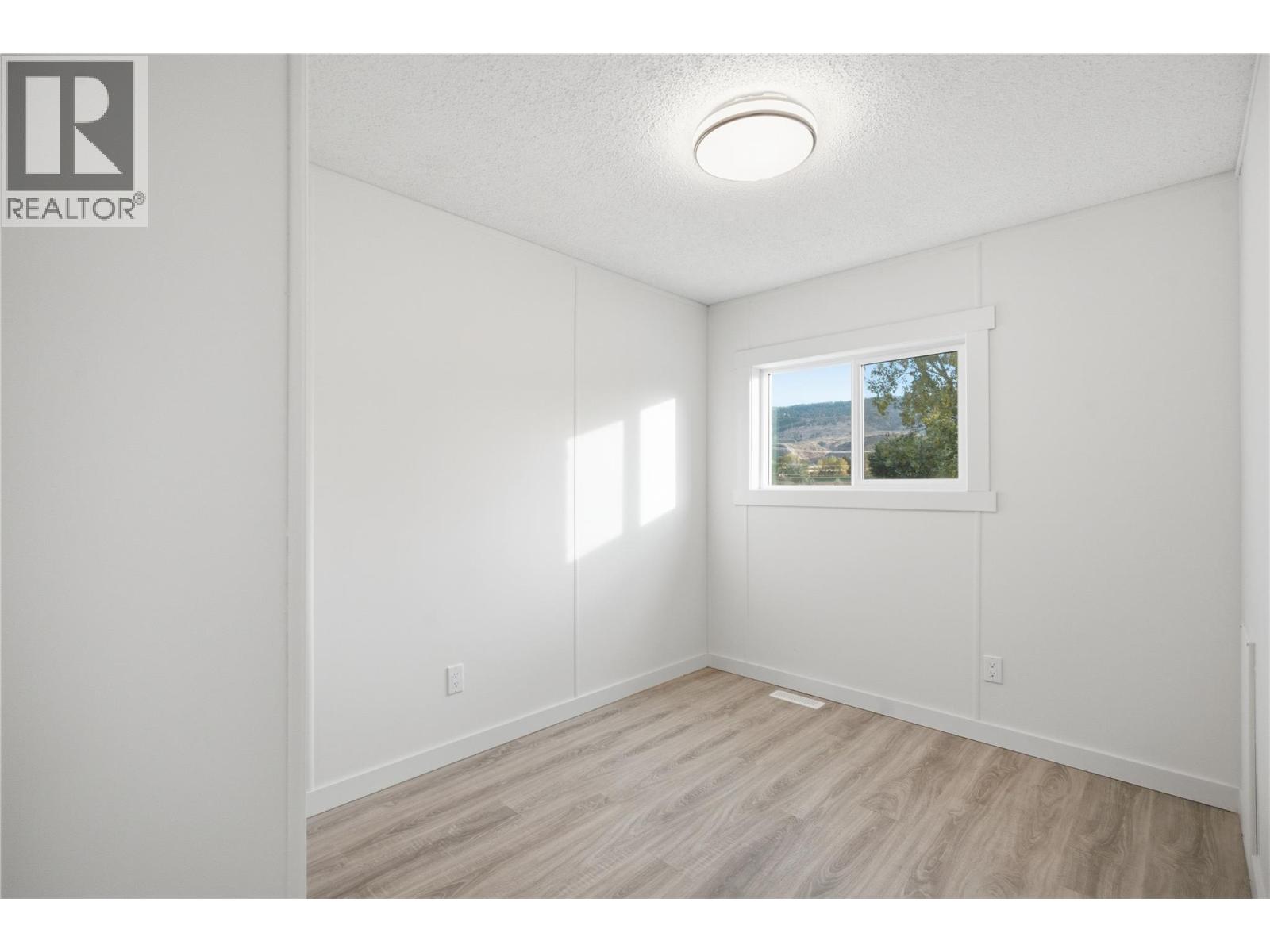 220 G & M Road Unit# C3, Kamloops, British Columbia  V2H 1A4 - Photo 11 - 10403857