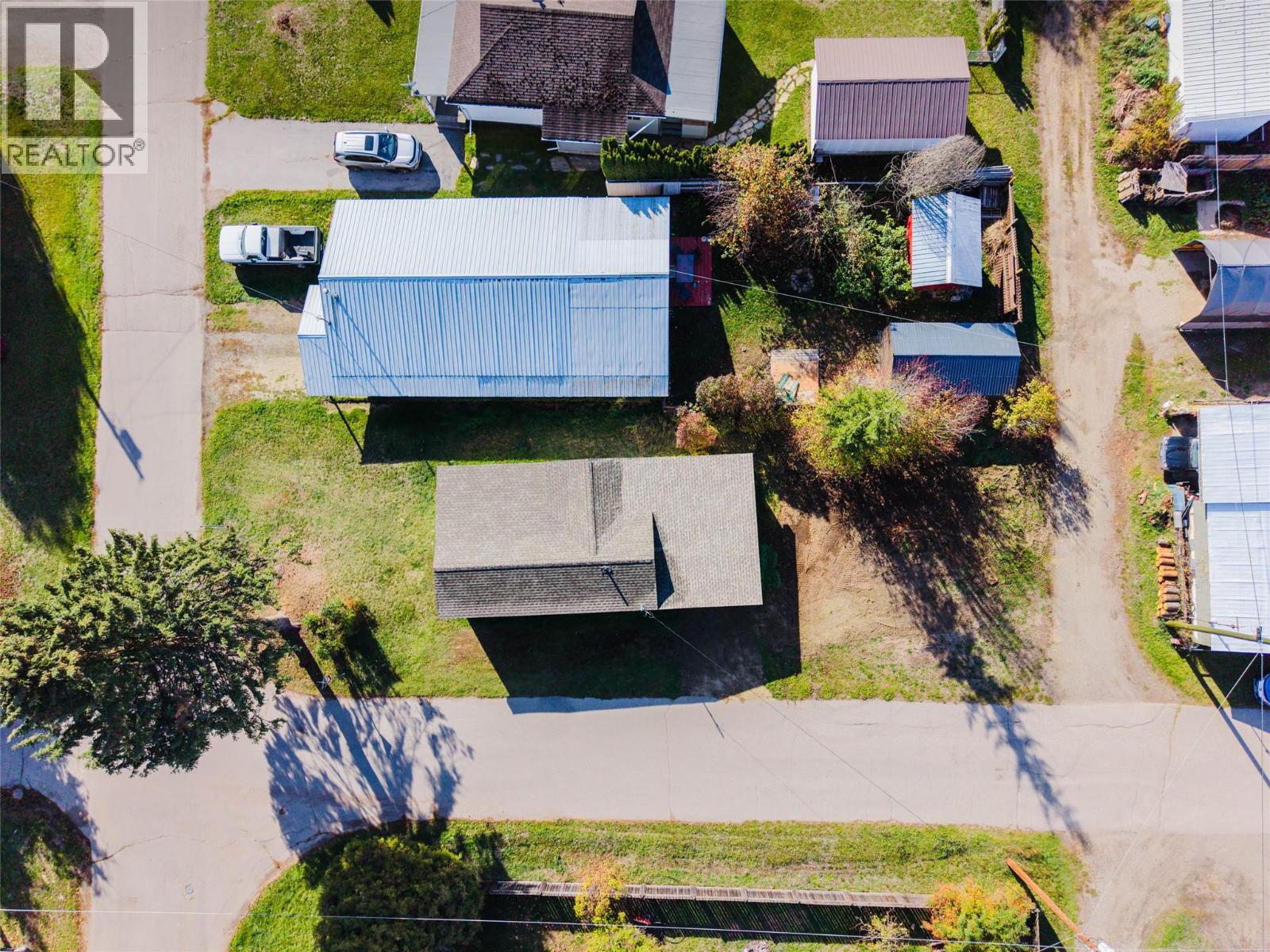 902 Cottonwood Avenue, Salmo, British Columbia  V0G 1Z0 - Photo 45 - 10403554
