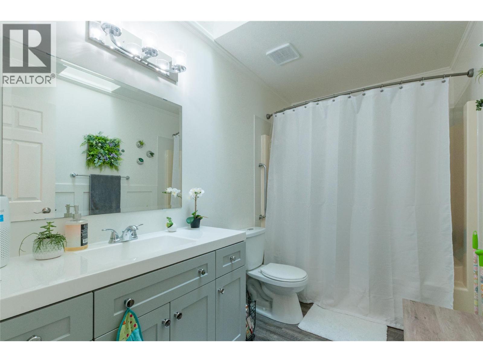 115 Redwing Place Unit# 9, Oliver, British Columbia  V0H 1T4 - Photo 6 - 10404114