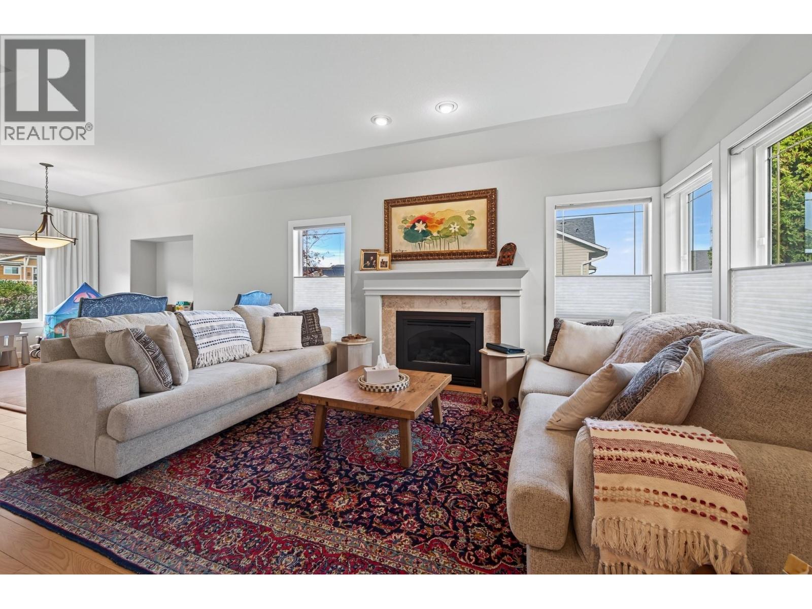 979 Regent Crescent, Kamloops, British Columbia  V1S 1W9 - Photo 3 - 10404096
