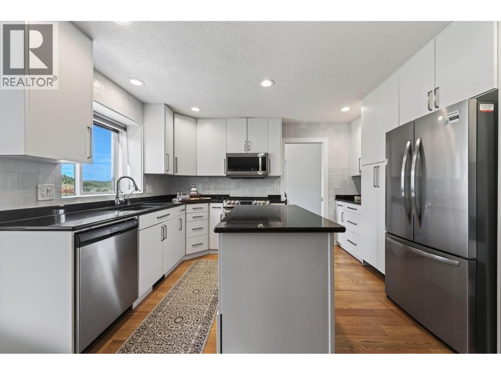 979 Regent Crescent, Kamloops, British Columbia  V1S 1W9 - Photo 8 - 10404096
